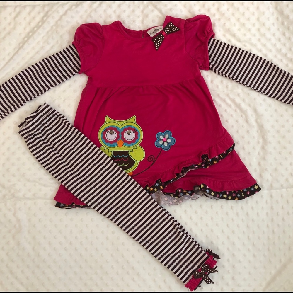 Girls size 5 rare editions own ensemble